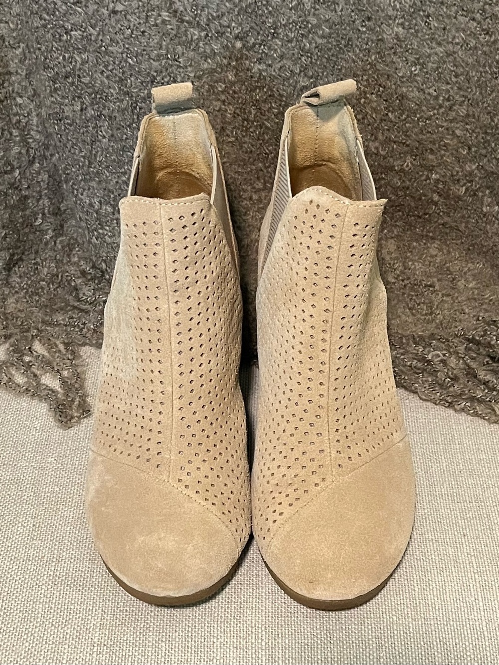 TOMS Kelsey Wedge Bootie - W8